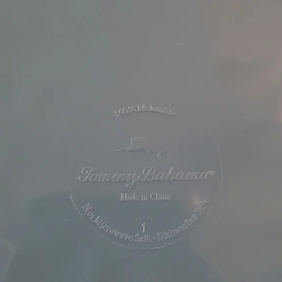 TOMMY BAHAMA 14-IN SERVING DISH IN TURQUOISE CRACKLE MELAMINE - Picture 2 of 4